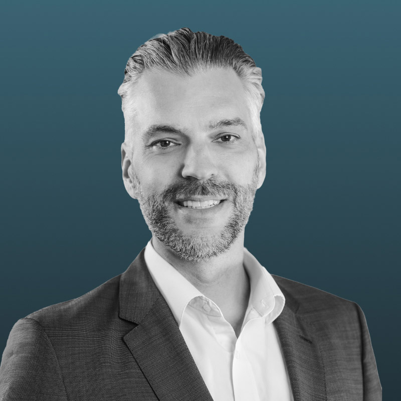 infoguard_people_portrait_raphael_kugler_2025